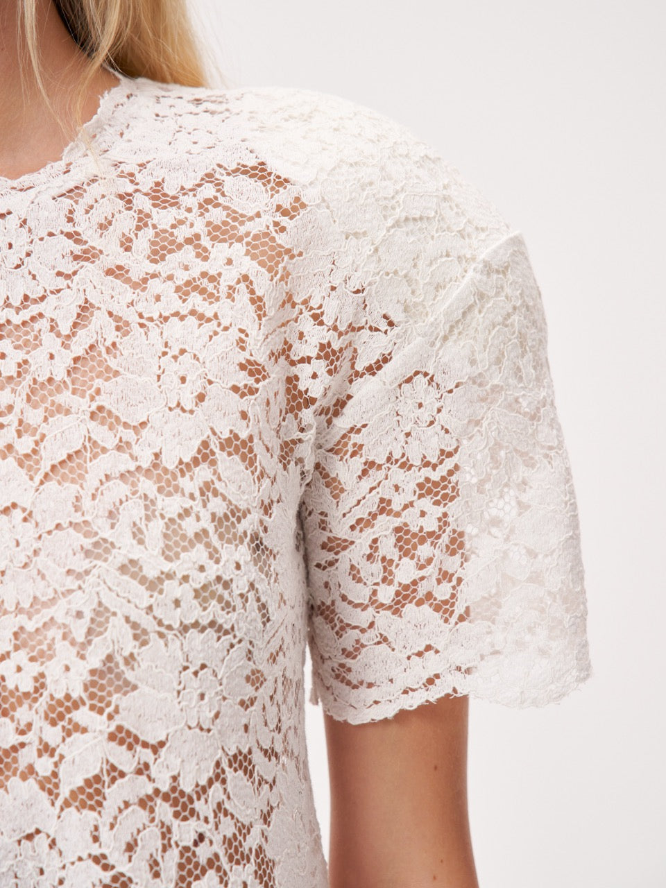 Padded lace top