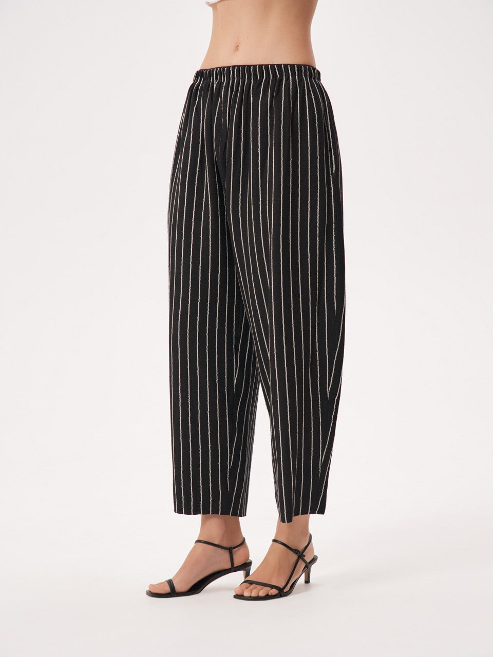 Wide-leg striped linen trousers