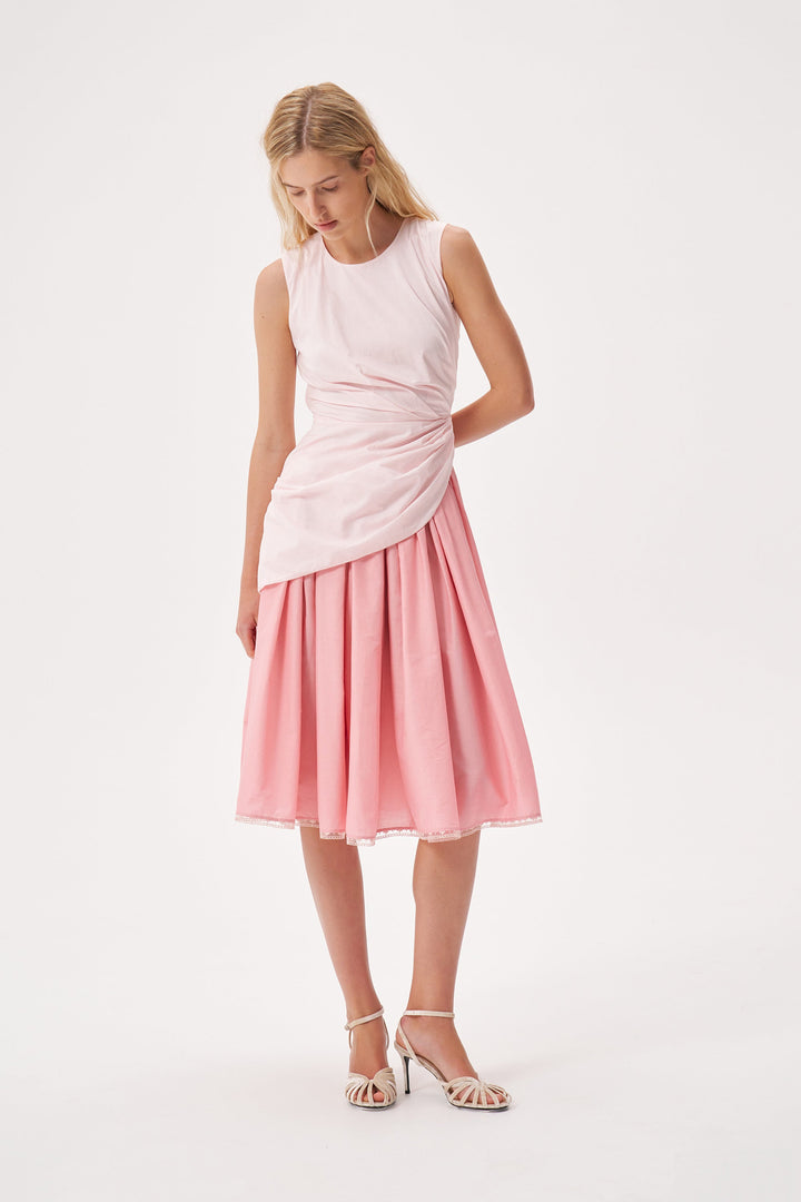 Asymmetrical top made of Liberty cotton