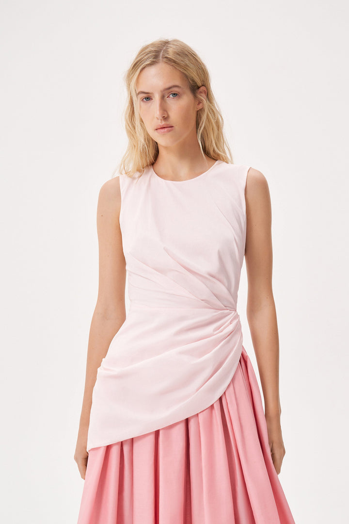 Asymmetrical top made of Liberty cotton