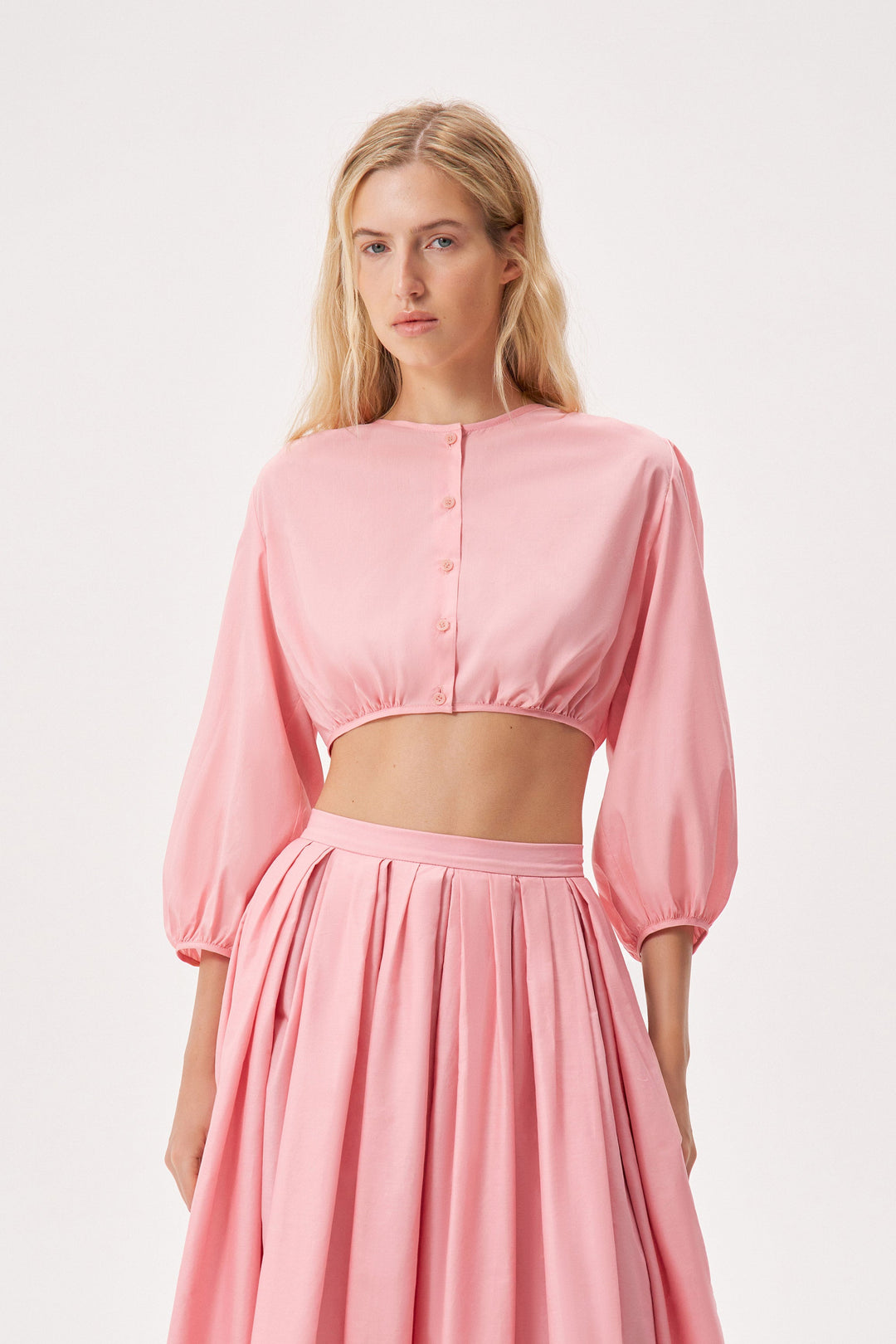 Long-sleeve crop top made of Liberty cotton