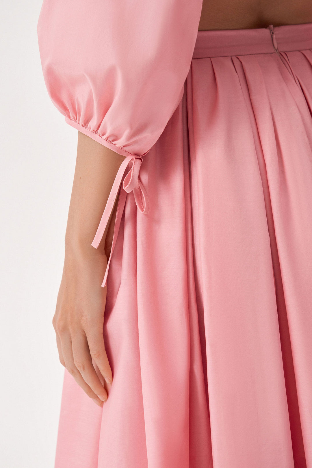 Long-sleeve crop top made of Liberty cotton