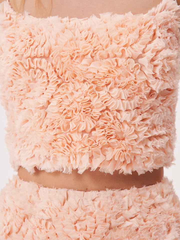 Voluminous textured crop top with straps