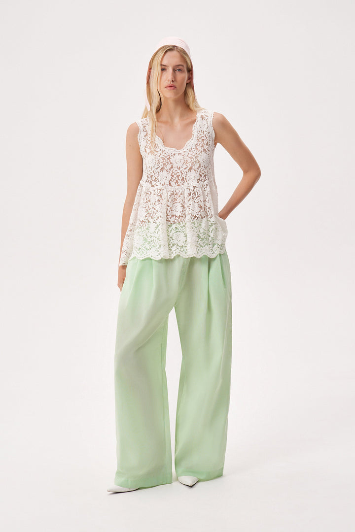 Voluminous cotton pants
