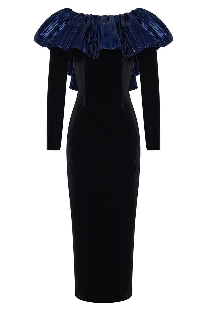 Velvet longsleeved dress with collar