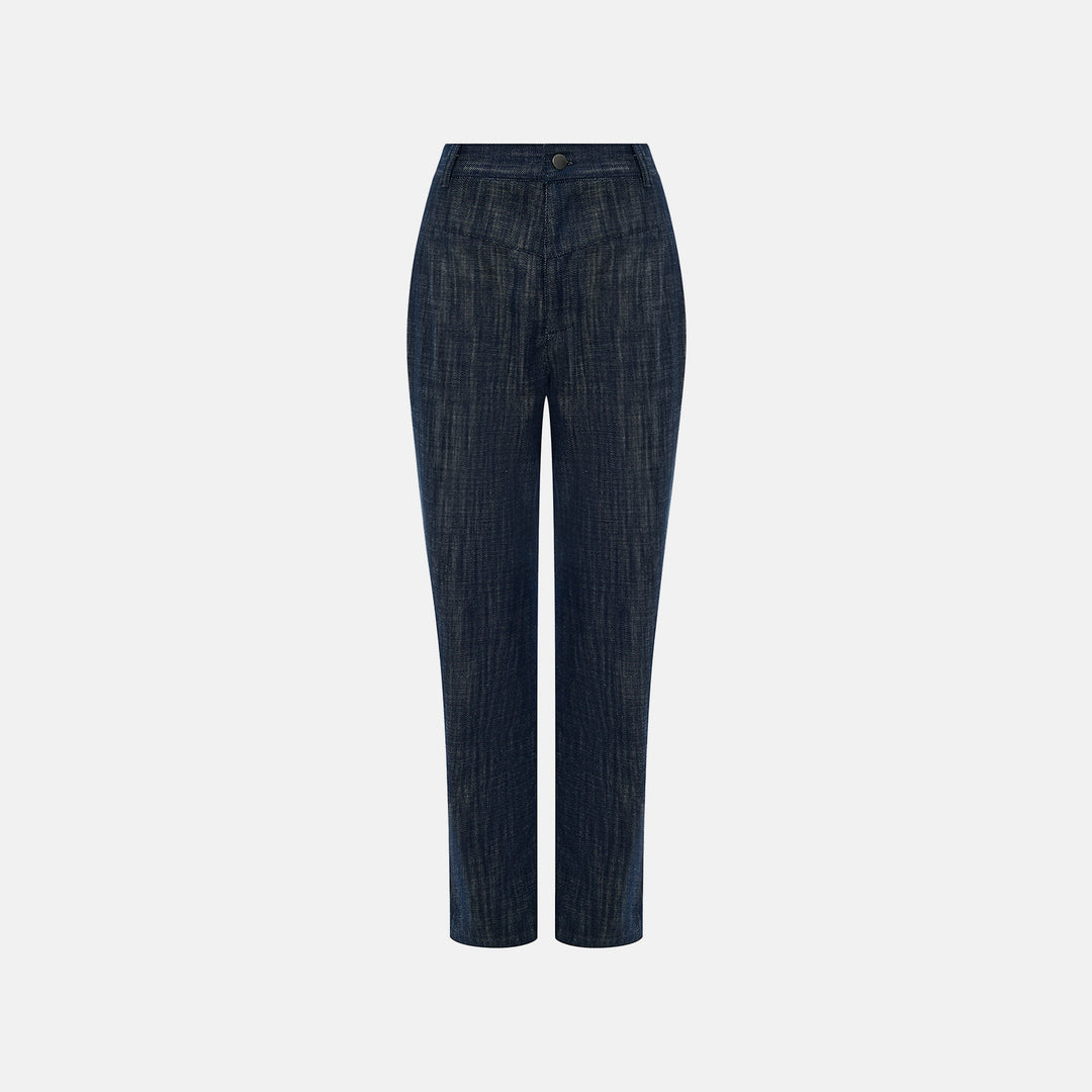 High-waisted jeans with pleats