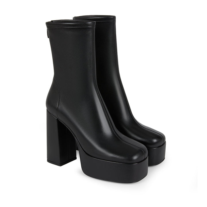Women’s ankle boots EKONIKA × KALMANOVICH