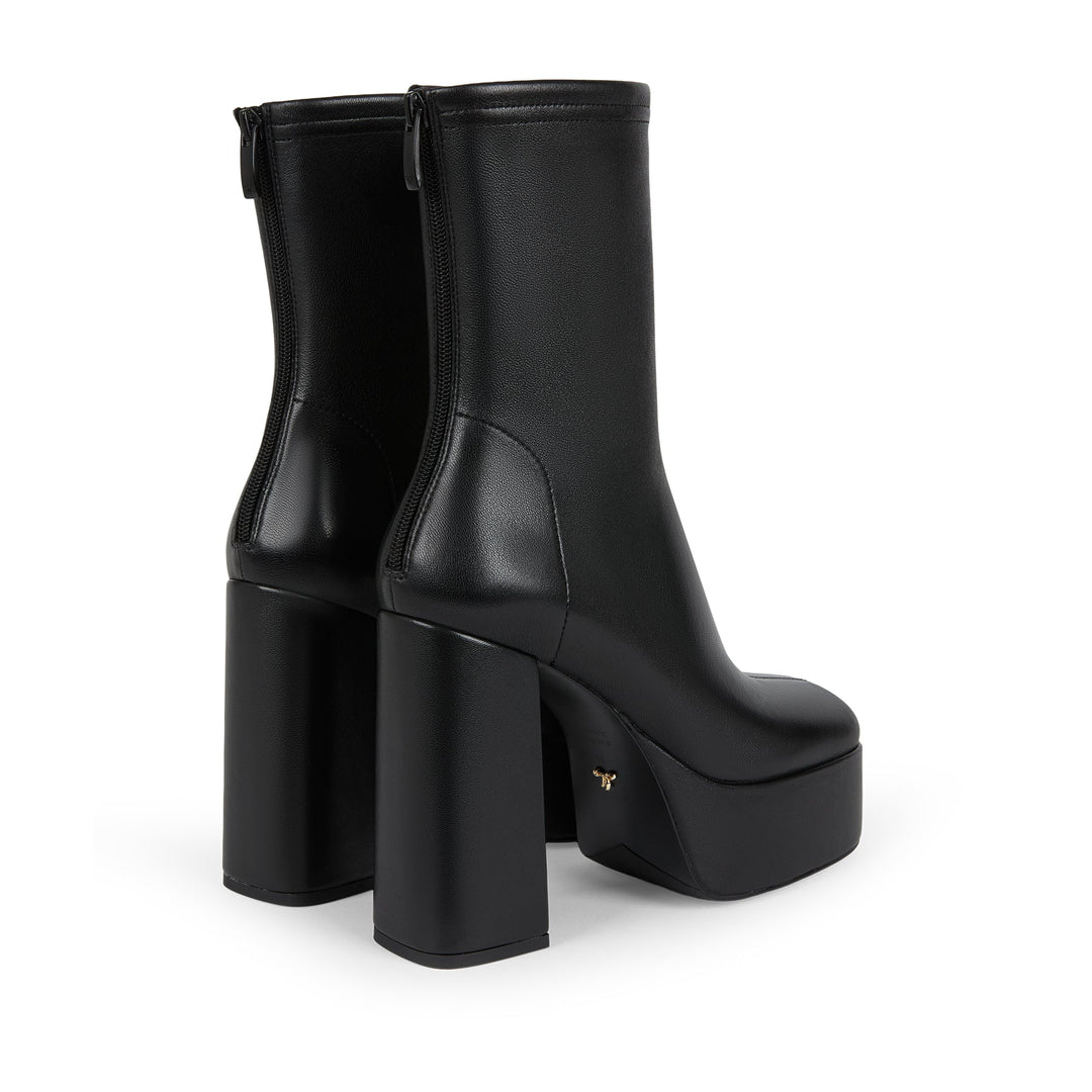 Women’s ankle boots EKONIKA × KALMANOVICH