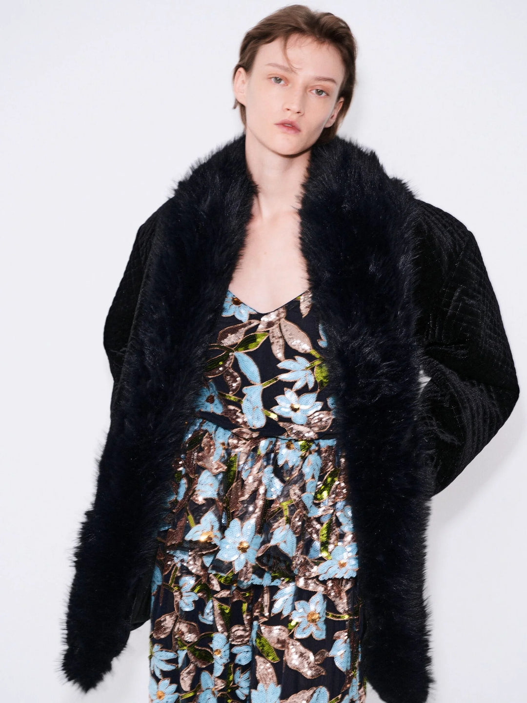 Quilted velvet jacket with faux fur