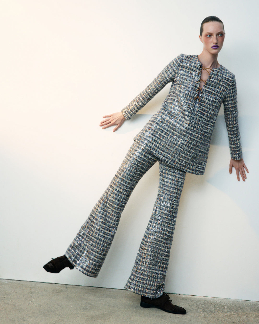 Белле жалаңаш Белле жалаңаш