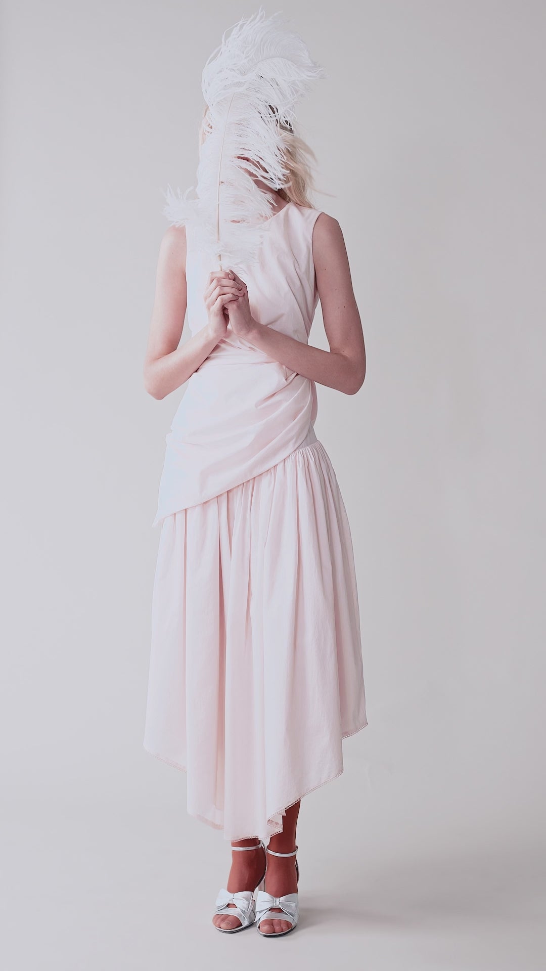 Asymmetrical top made of Liberty cotton