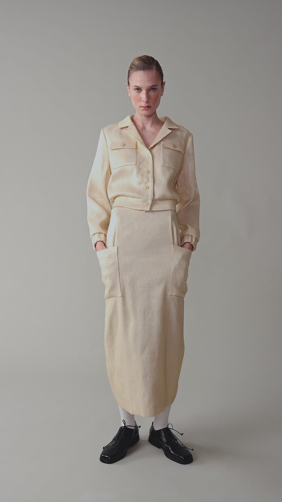 Fitted cropped jacket